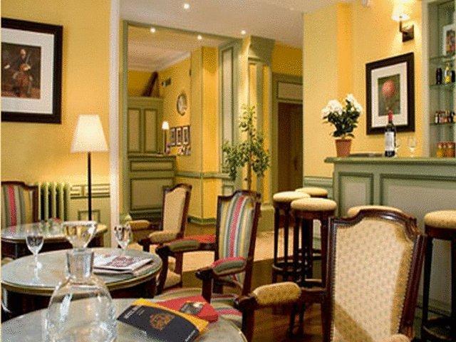 Idol Hotel Paříž Restaurace fotografie